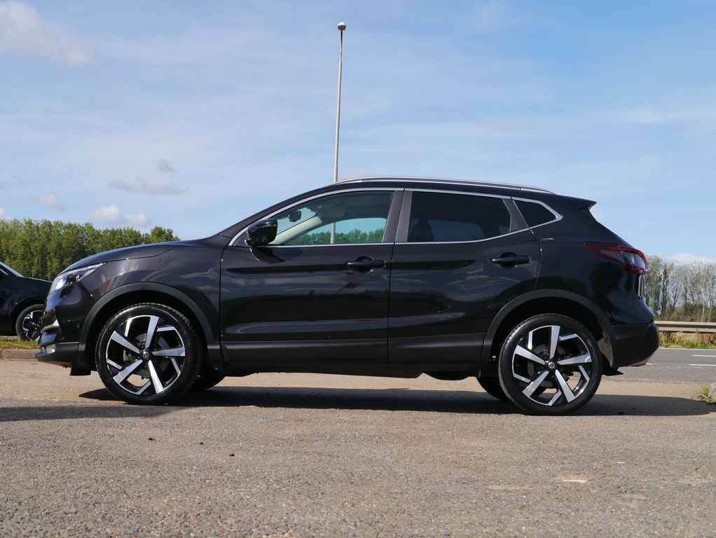 Nissan Qashqai Dig-t Tekna Dct Black #6