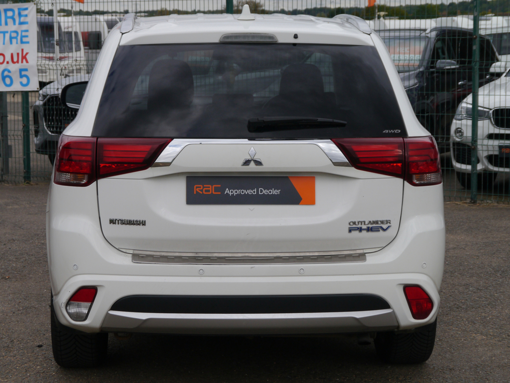 Mitsubishi Outlander 2.3 Di-d Gx 4 147 Bhp Brown #20