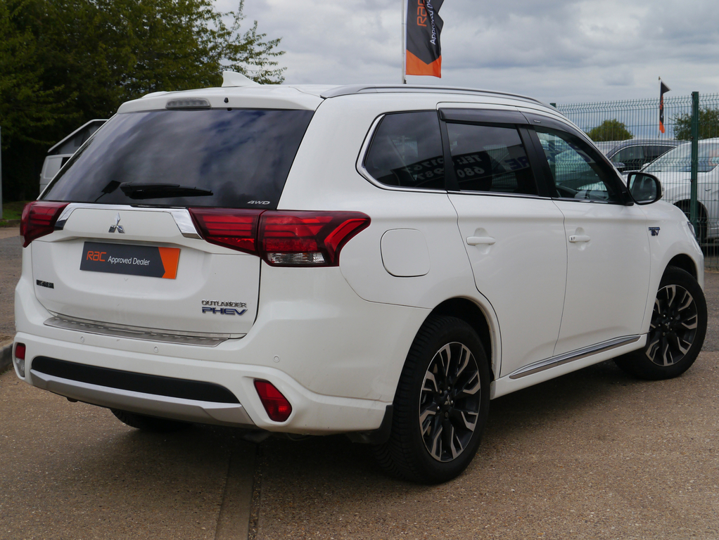 Mitsubishi Outlander 2.3 Di-d Gx 4 147 Bhp Brown #19