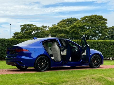 Jaguar XE R-dynamic Hse Blue #2