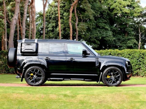 Land Rover Defender Core Black #4