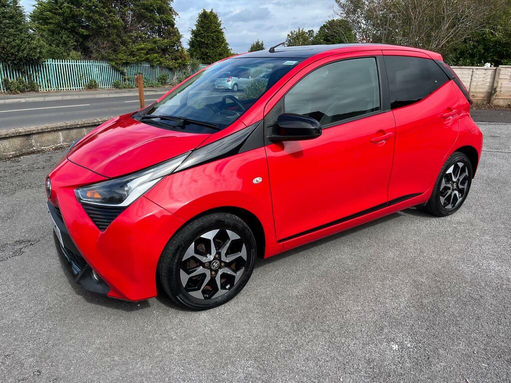 Toyota Aygo 1.0 Vvt-i X-trend Euro 6 Red #3