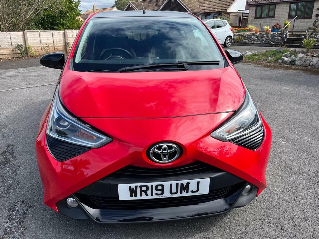 Toyota Aygo 1.0 Vvt-i X-trend Euro 6 Red #2