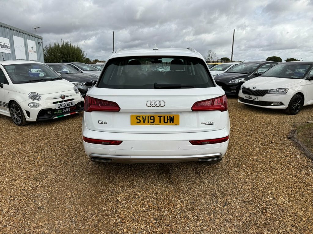 Audi Q5 2L Sport SV19TUW White #4