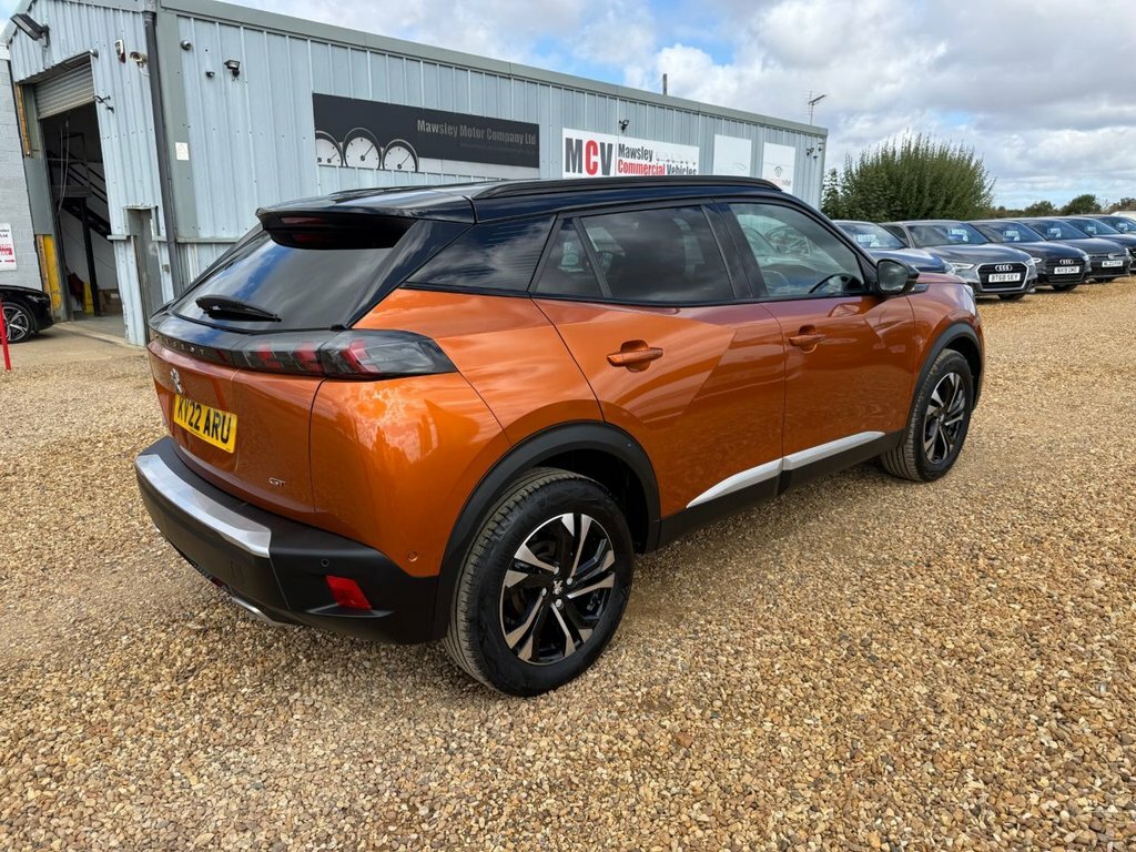 Peugeot 2008 Suv KV22ARU Orange #3
