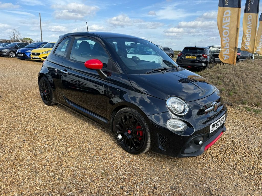 Abarth 595 1.4L Trofeo Black