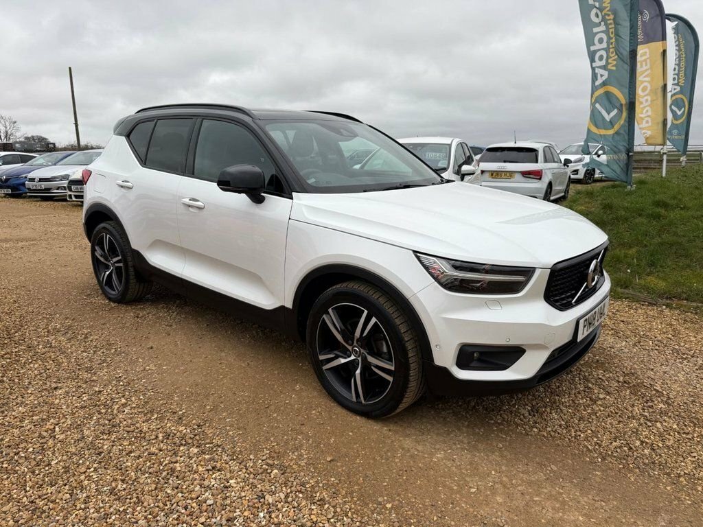 Volvo XC40  Grey #5