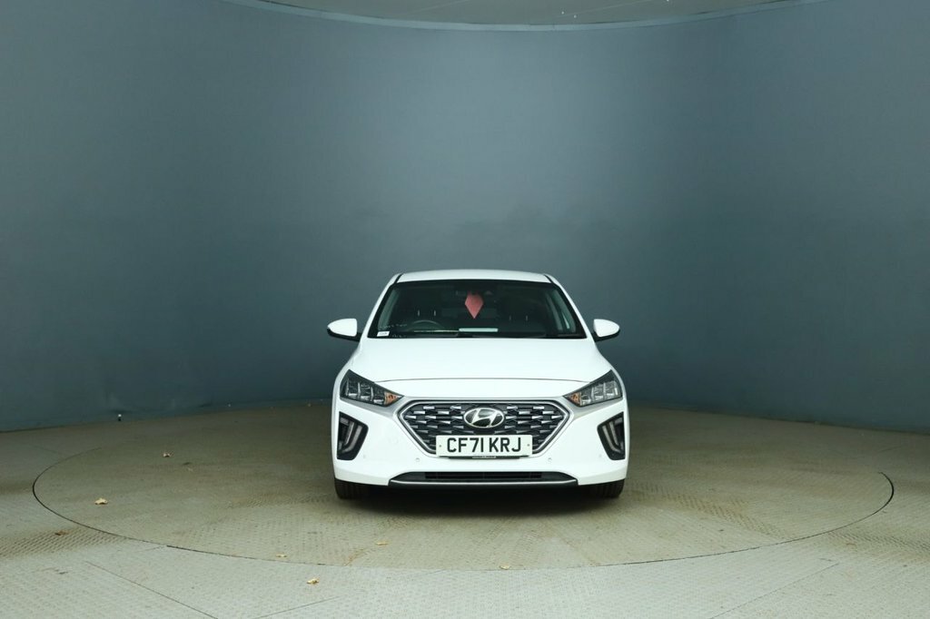 Hyundai Ioniq 1.6L Premium Se White #2