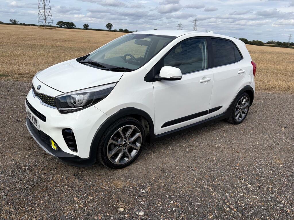 Kia Picanto X-line White