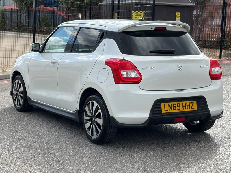 Suzuki Swift 1.2 Dualjet Attitude Hatchback White #2