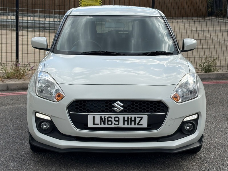 Suzuki Swift Attitude Silver #8