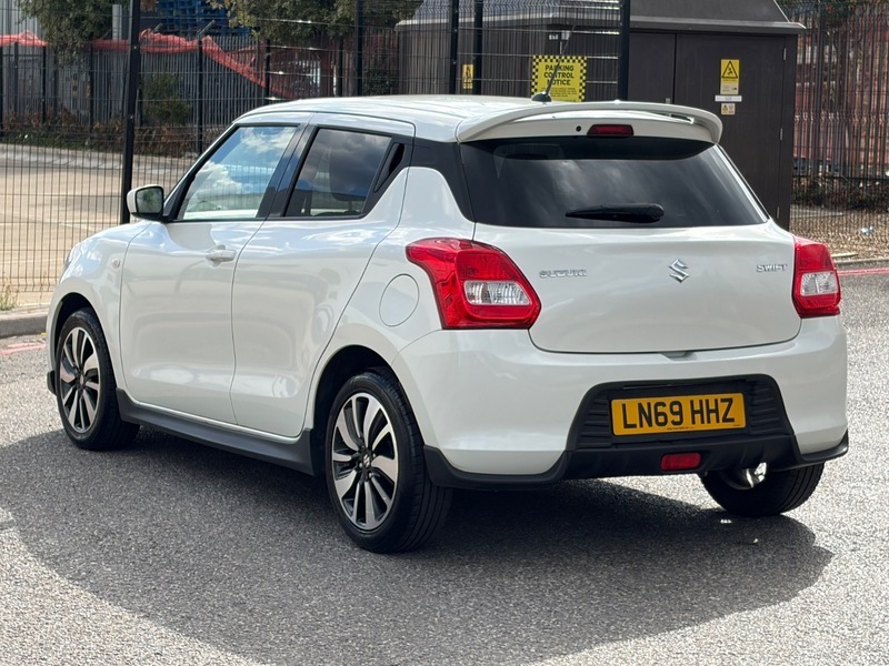 Suzuki Swift 1.2 Dualjet Attitude Hatchback White #6