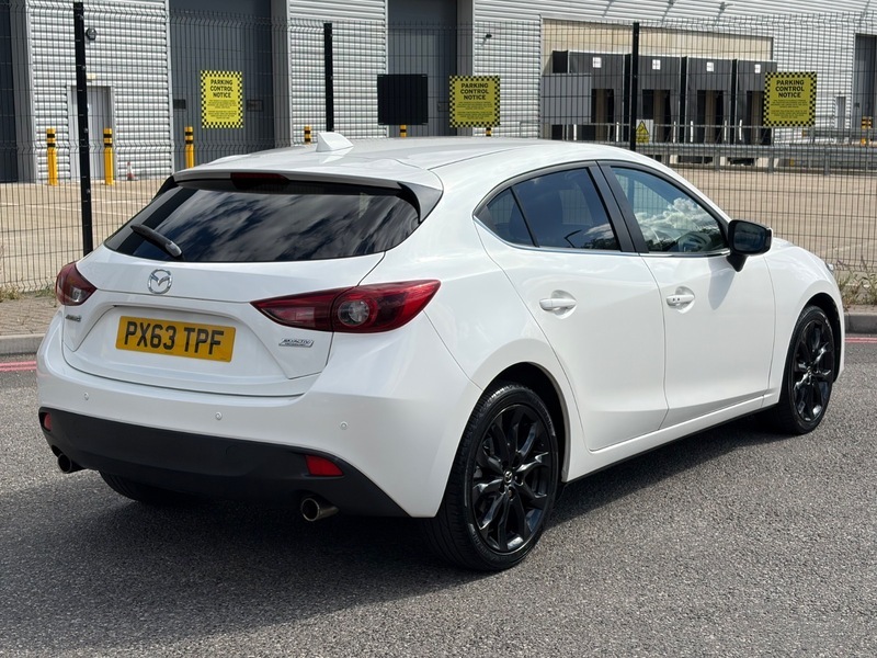 Mazda 3 2.0 Skyactiv-g Sport Nav White #2