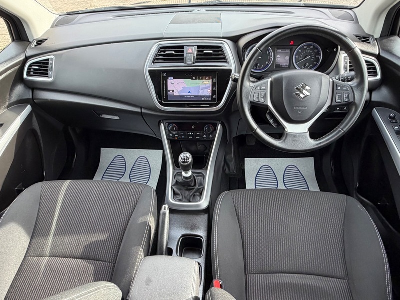 Suzuki SX4 Across 2.5 E-four Black #20