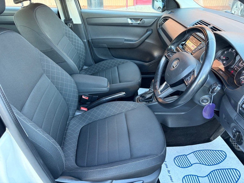 Skoda Fabia Tdi Se L Hatchback Red #15