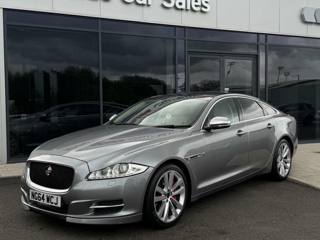 Jaguar XJ 3.0D V6 Portfolio Black #19