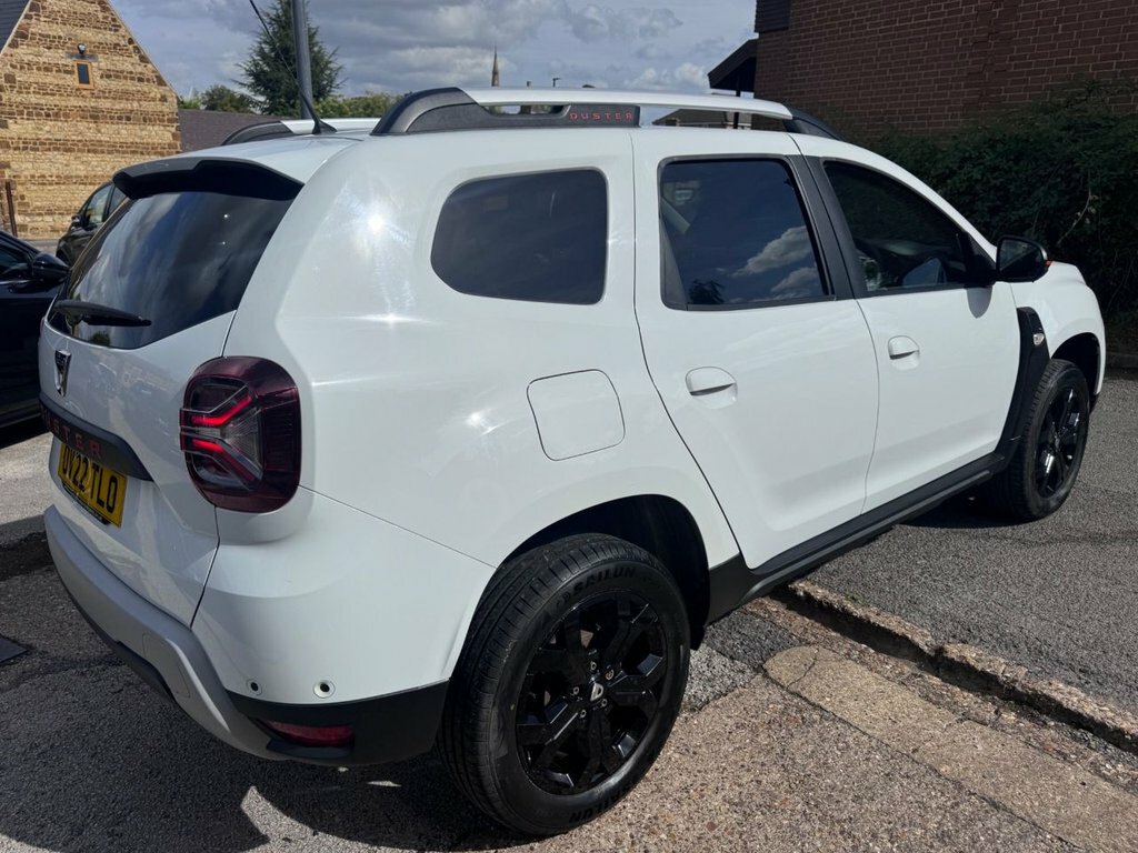 Dacia Duster 1.3L Extreme Se White #5