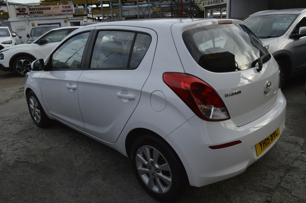 Hyundai I20 1.2 Active White #4