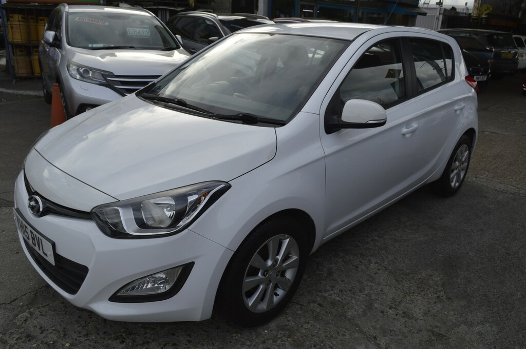 Hyundai I20 1.2 Active White #5