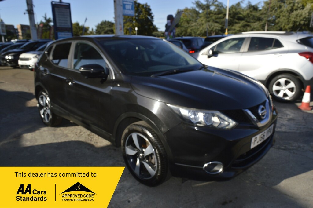 Nissan Qashqai 1.2 Dig-t N-connecta Black