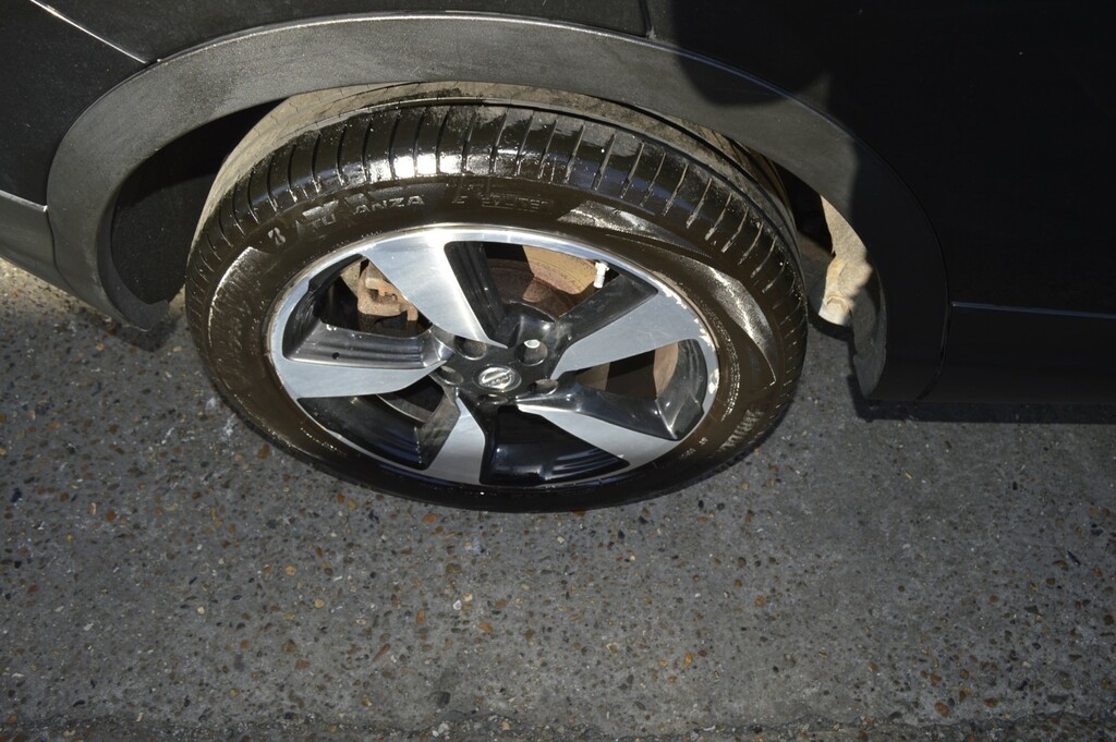 Nissan Qashqai N-connecta Dci Red #23