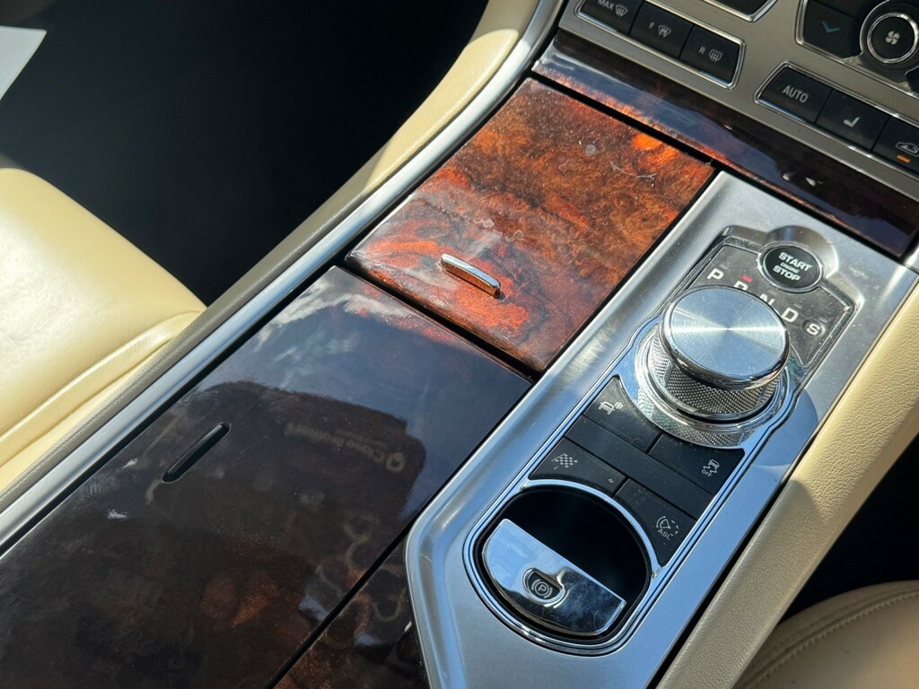 Jaguar XF V6 Premium Luxury Red #16