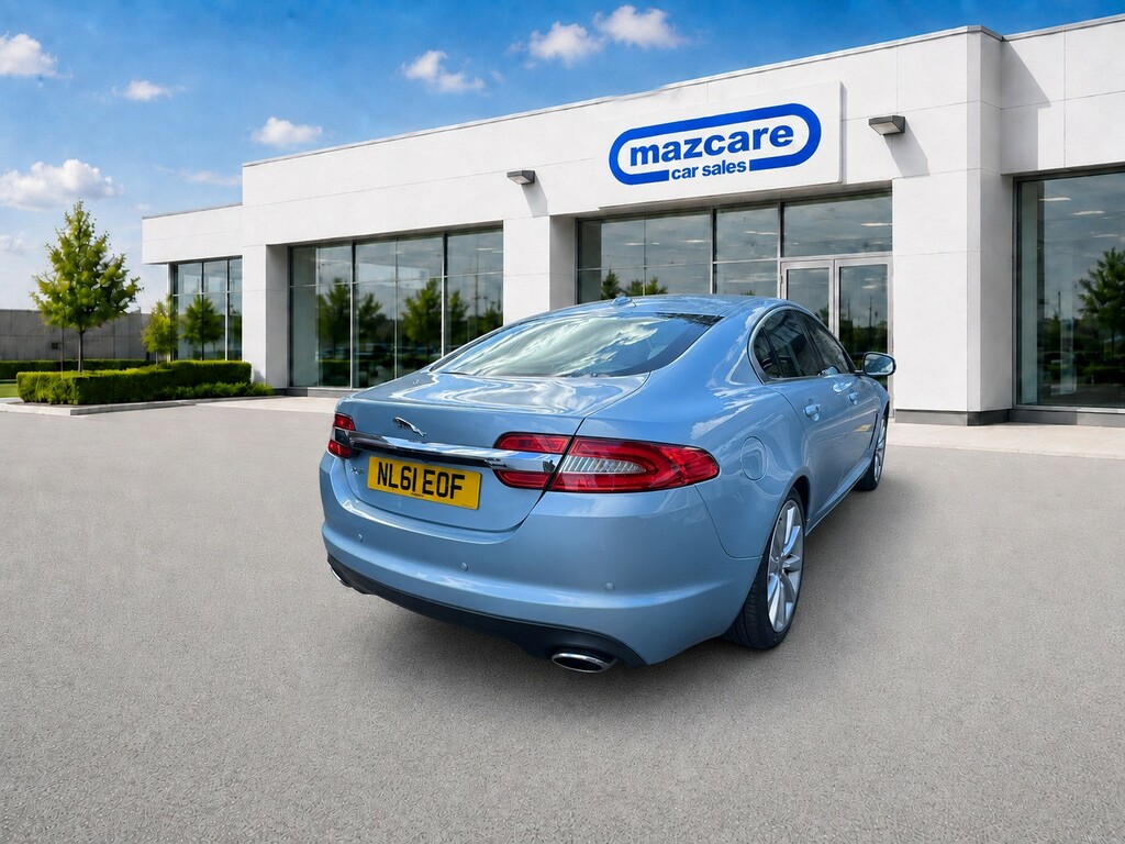 Jaguar XF V6 Premium Luxury Red #1