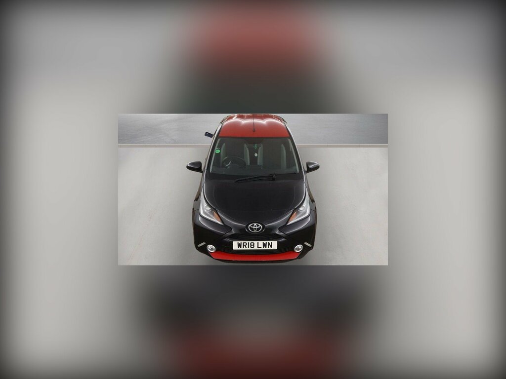 Toyota Aygo 1.0 Vvt-i X-press X-shift Euro 6 Black