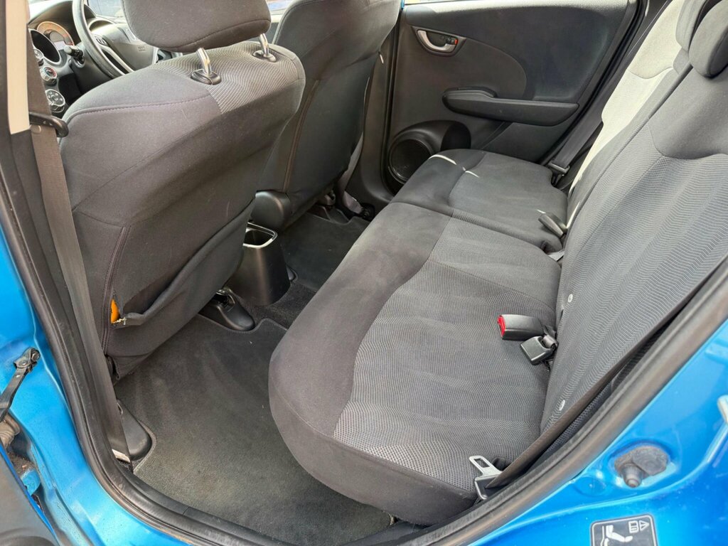Honda Jazz 1.3 I-vtec Es I-shift 98 Bhp Blue #16