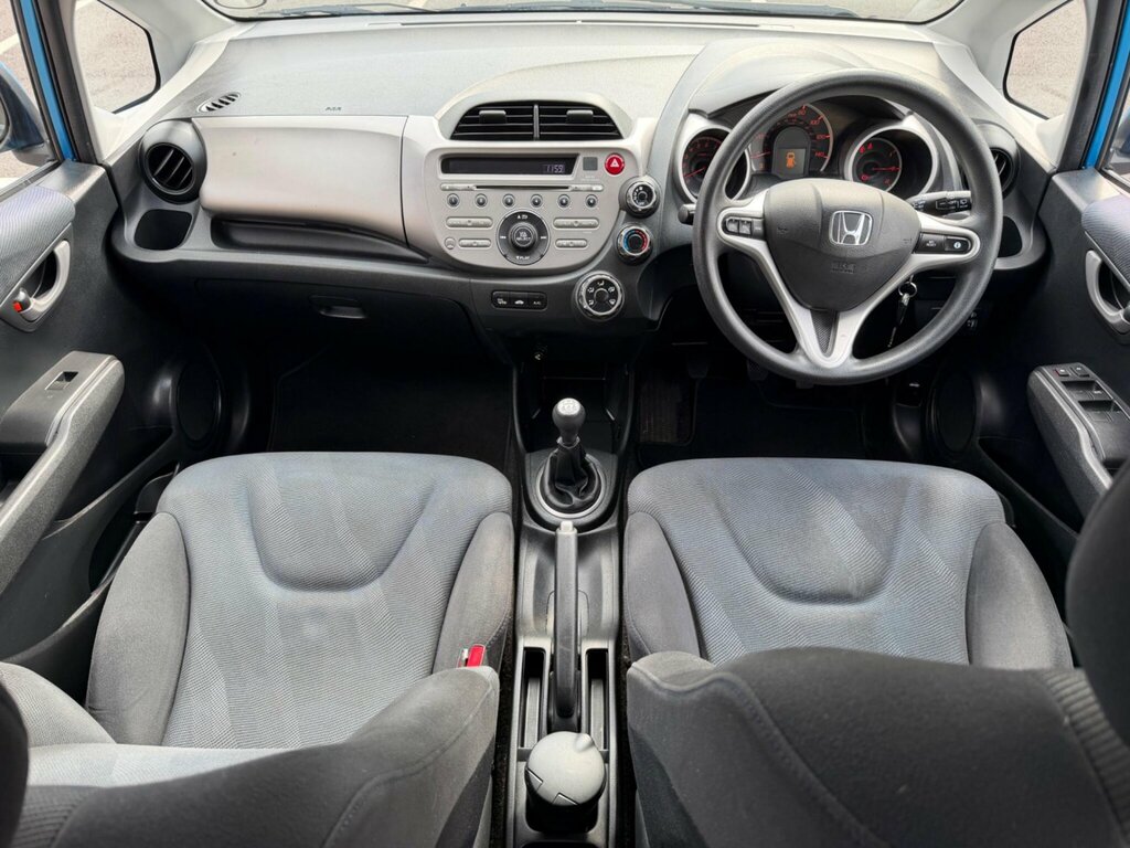 Honda Jazz 1.3 I-vtec Es I-shift 98 Bhp Blue #11