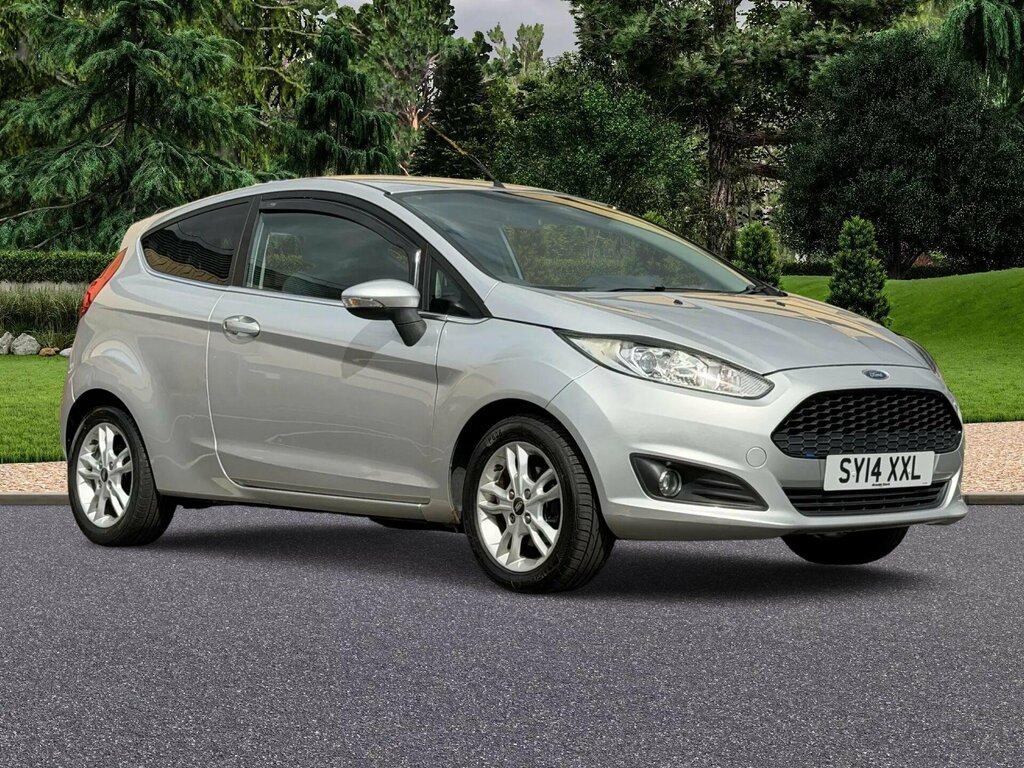 Ford Fiesta 1.25 Style 2014 Red #1