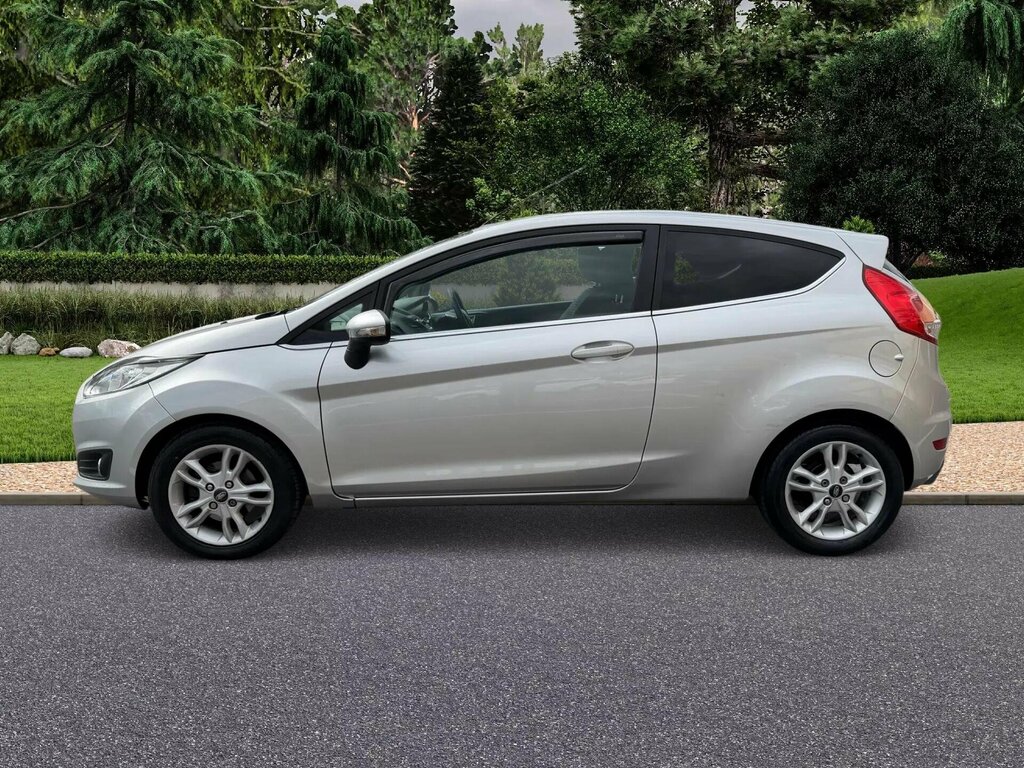 Ford Fiesta 1.25 Style 2014 Red #8