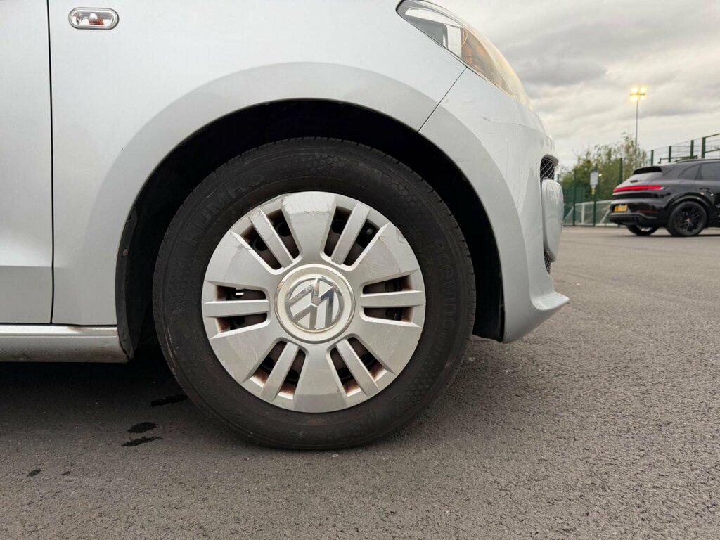 Volkswagen Up 1.0 High Up 74 Bhp White #14