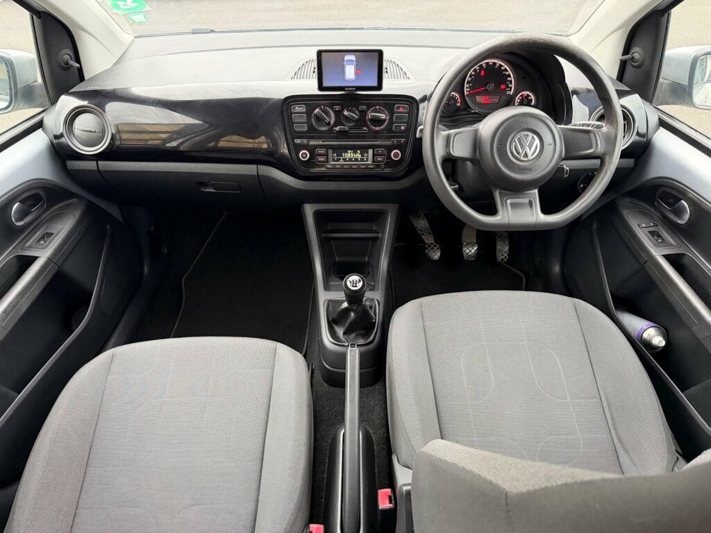 Volkswagen Up 1.0 High Up 74 Bhp White #5