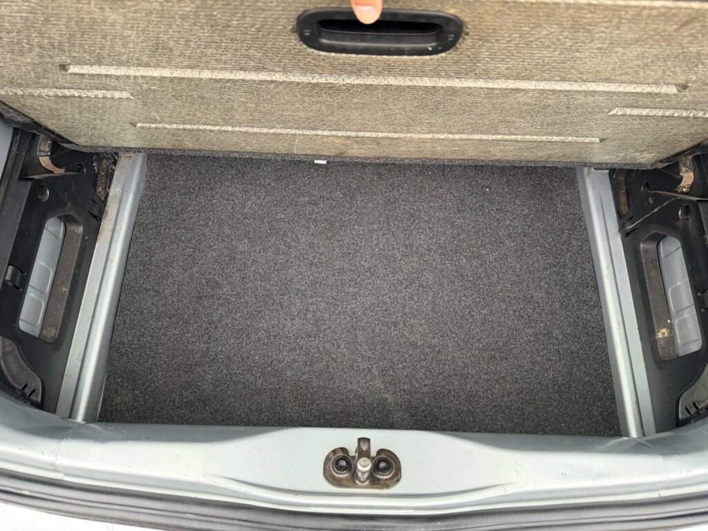 Volkswagen Up 1.0 High Up 74 Bhp White #21