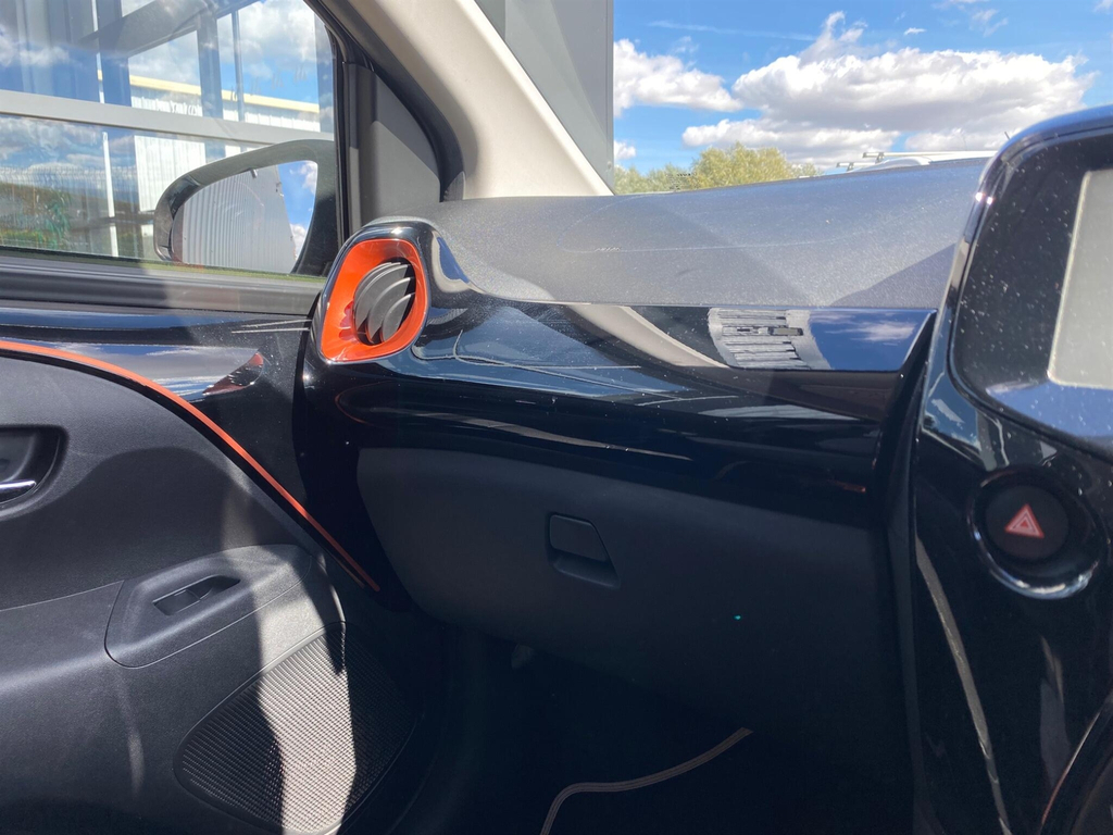 Peugeot 108 Active #7