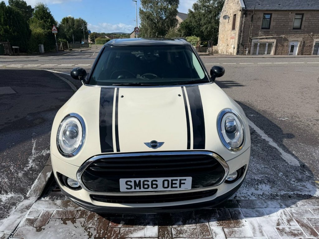 Mini Clubman 2L Cooper D White #6