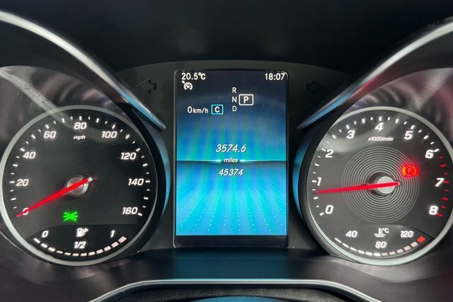 Mercedes-Benz C Class C300de Amg Line Edition Premium  #20