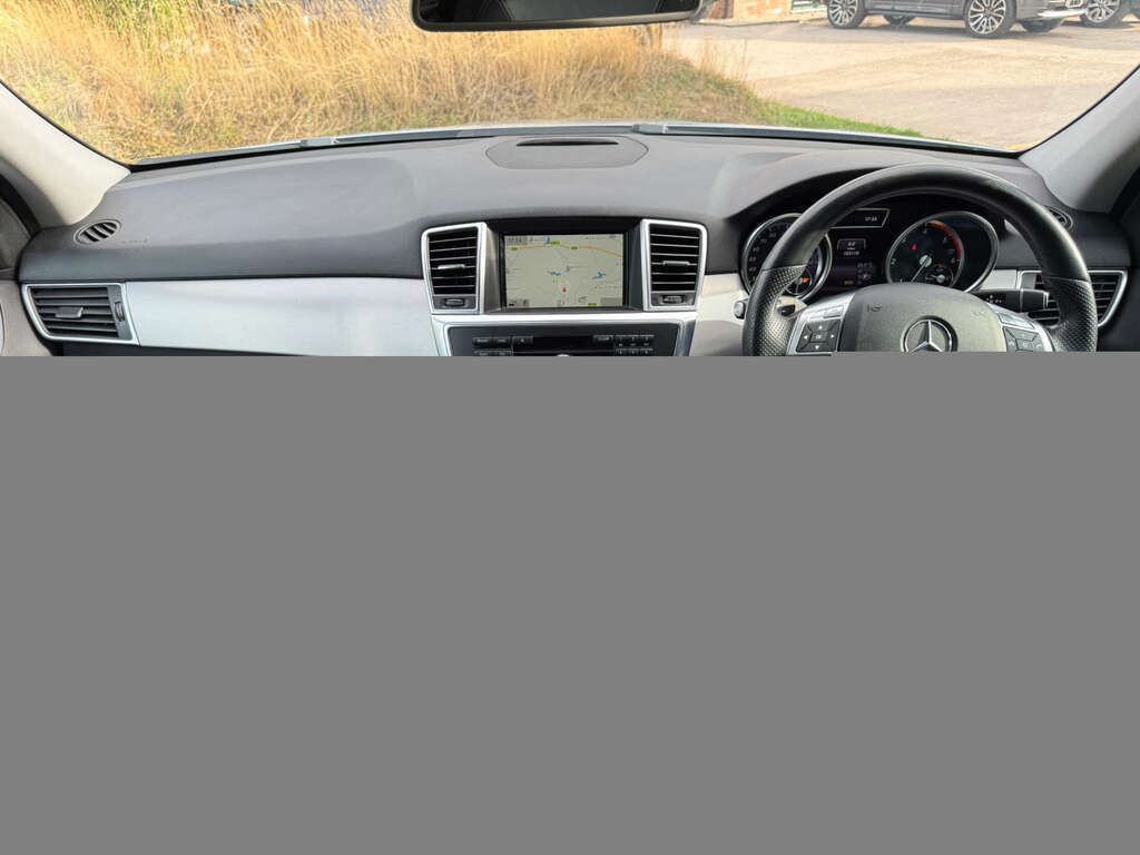 Mercedes-Benz M Class 3.0 Ml350 Amg Sport Bluetec 4Wd Silver #2