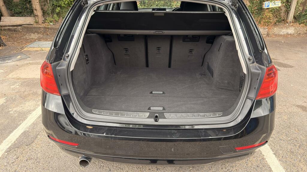 BMW 3 Series Se Black #6
