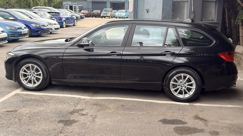 BMW 3 Series Se Black #4