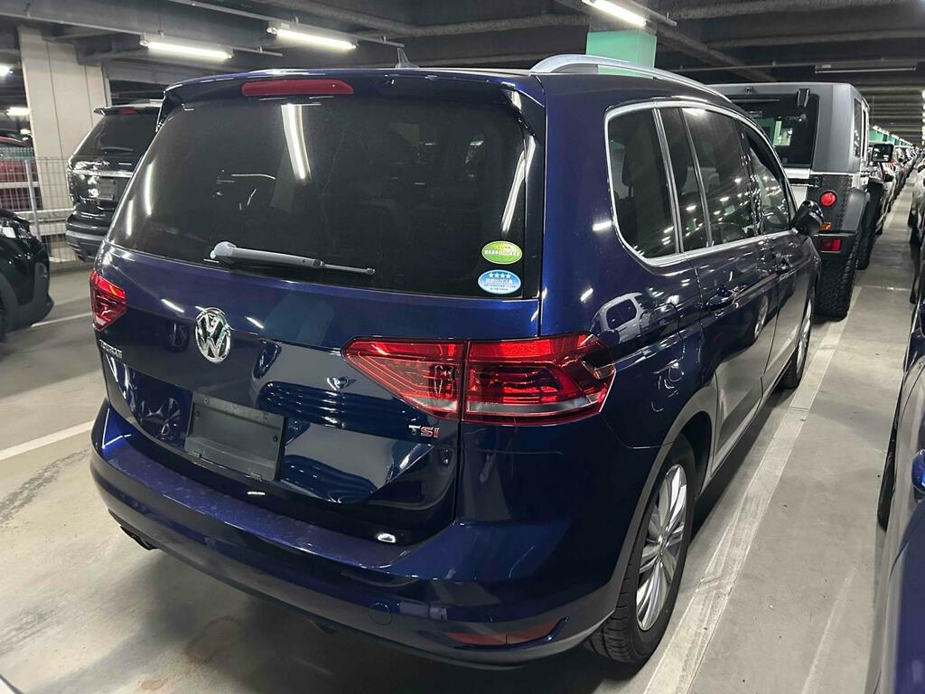Volkswagen Touran R-line Blue