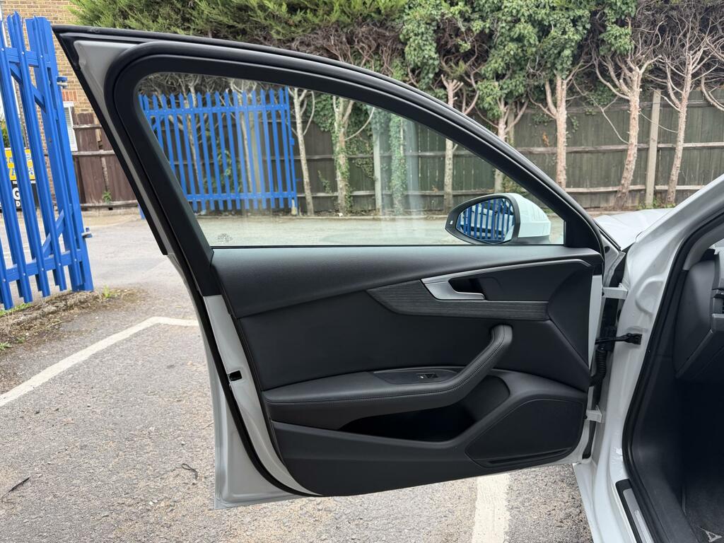Audi A4 Avant Avant Tdi Ultra Sport Silver #44