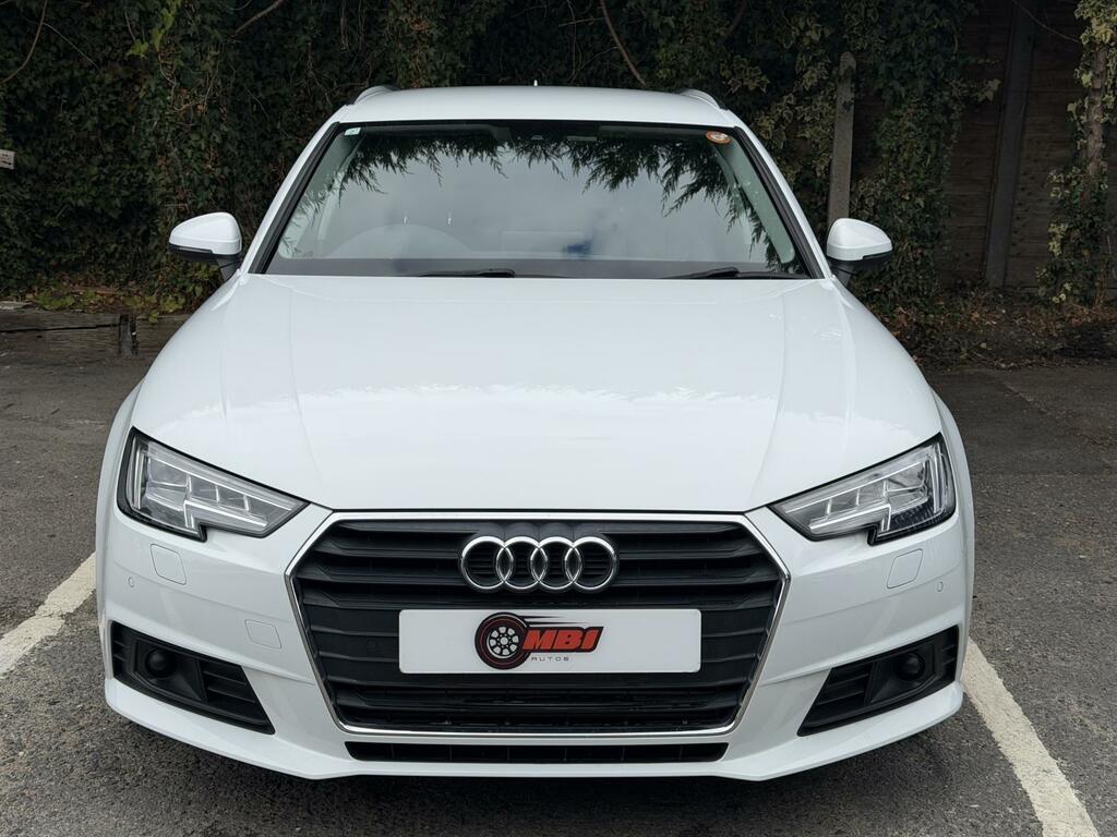 Audi A4 Avant Se White