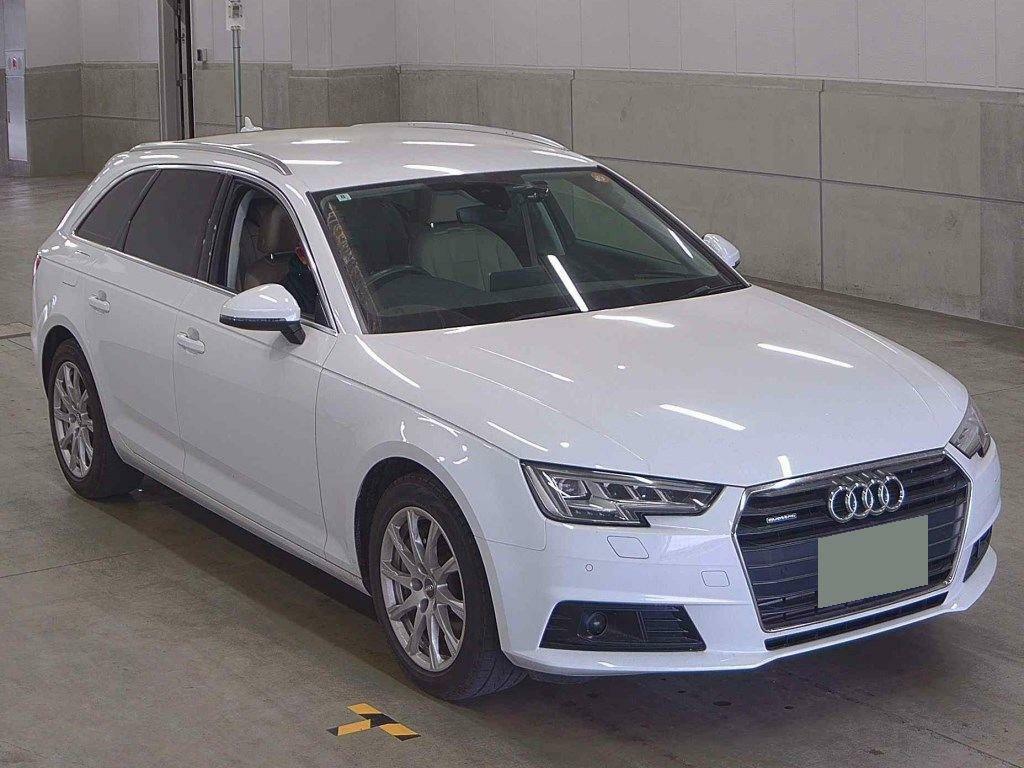 Audi A4 Avant S Line White