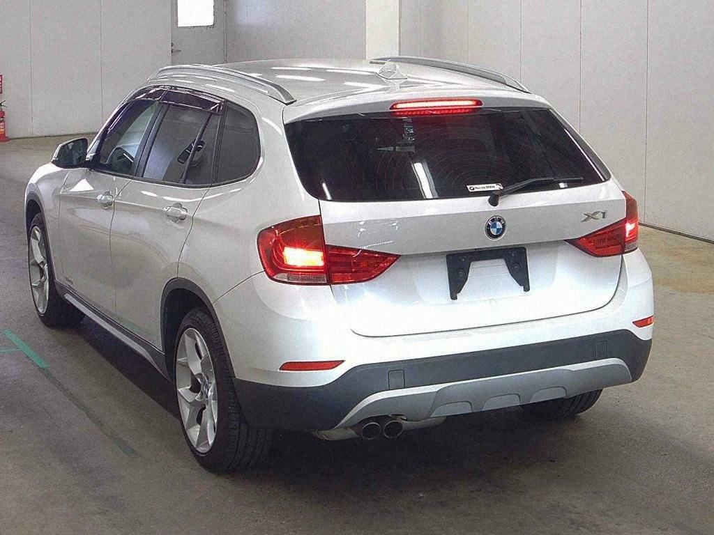 BMW X1 Xline White