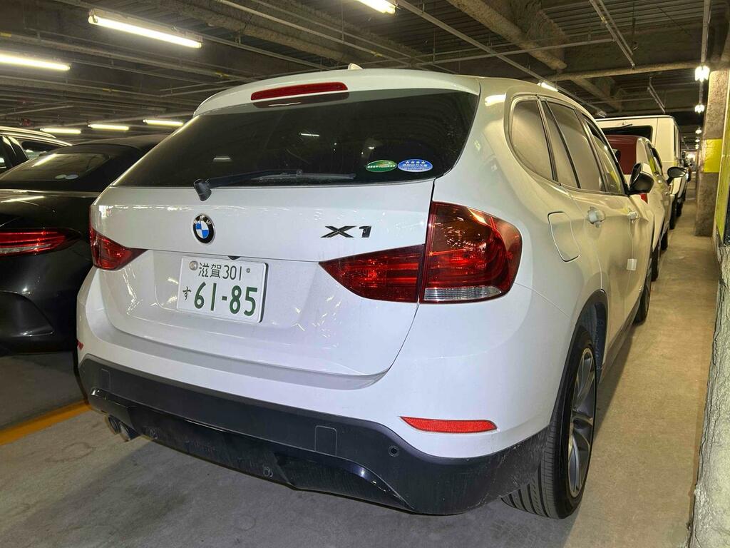 BMW X1 Se White #2