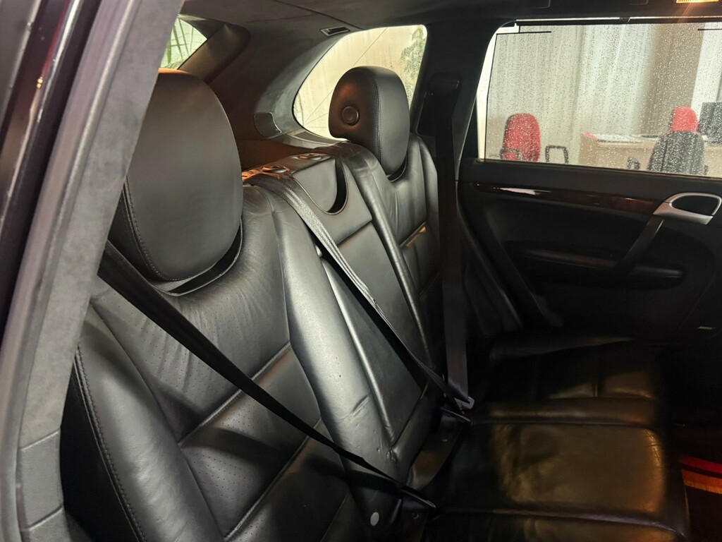 Porsche Cayenne S Tiptronic S Awd Black #10