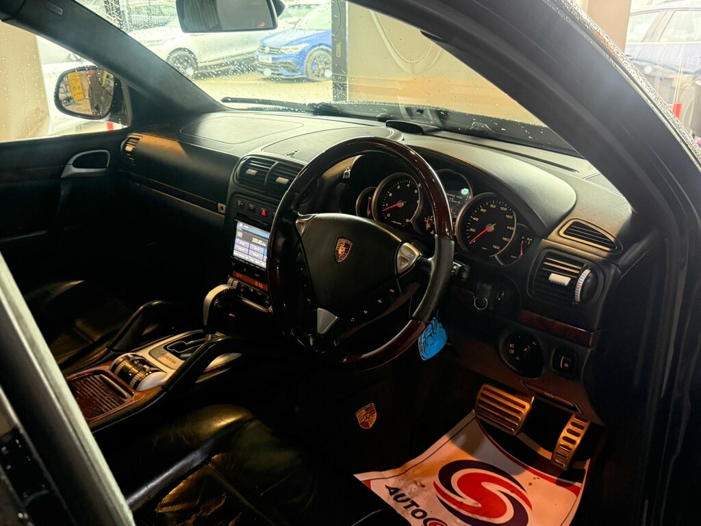 Porsche Cayenne S Tiptronic S Awd Black #13