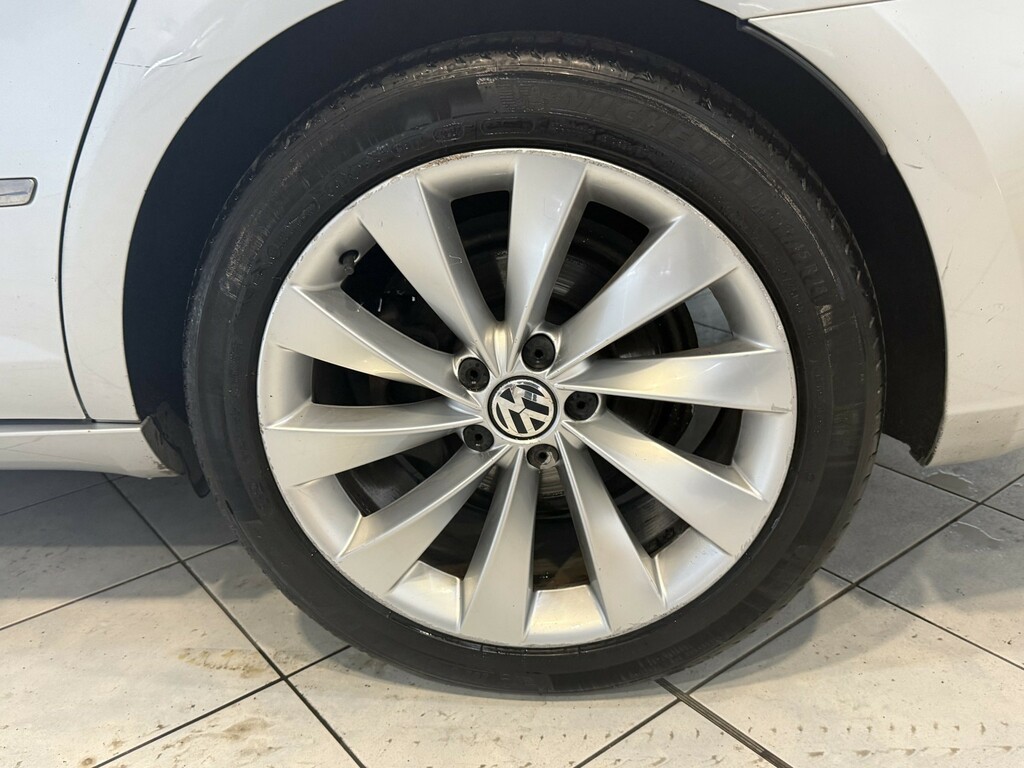 Volkswagen CC Coupe Black #18